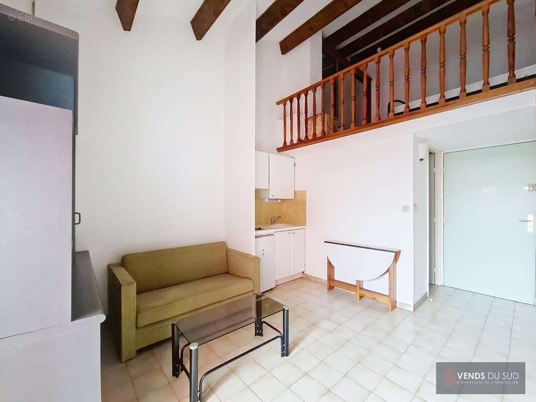 Appartement à LAMALOU-LES-BAINS