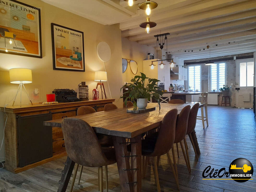 Maison 157 m² à Saint-Jean-De-Losne  - photo 2