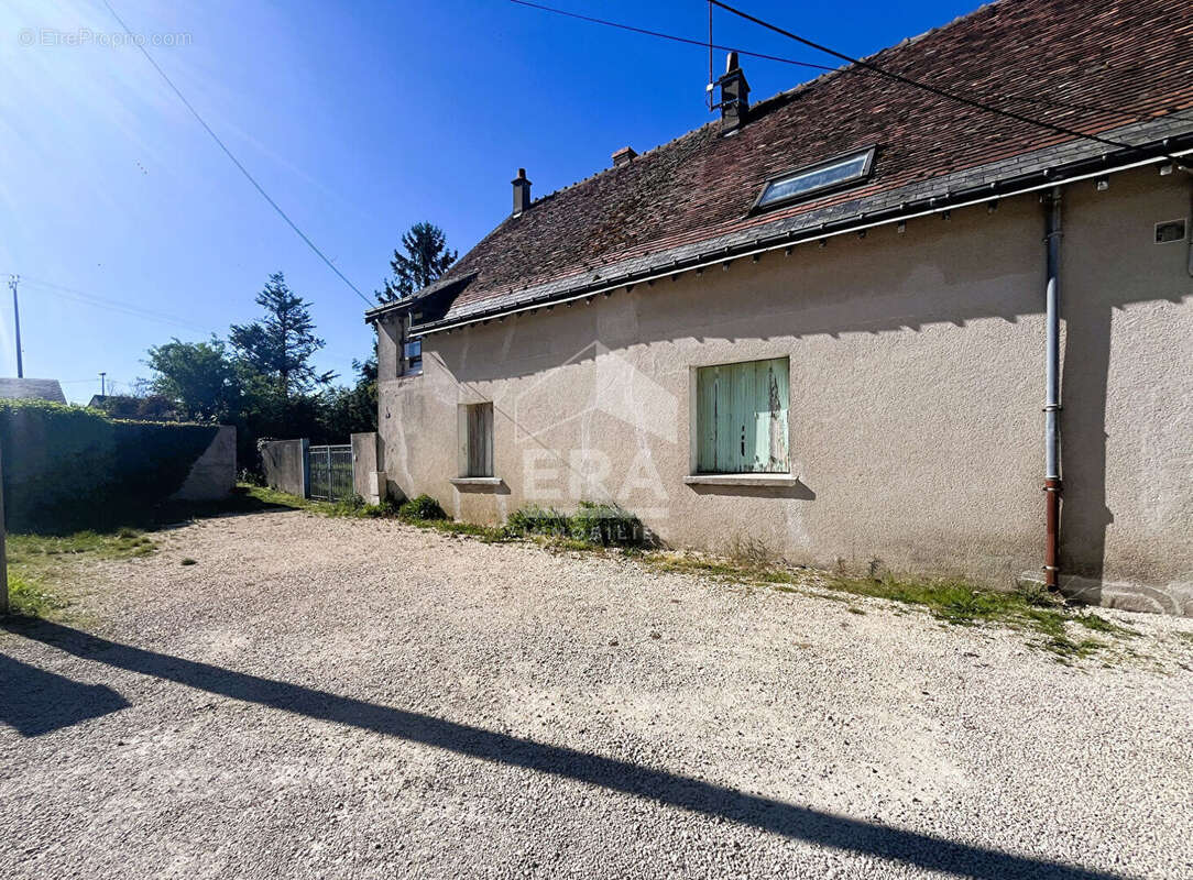 Maison à VILLEBAROU