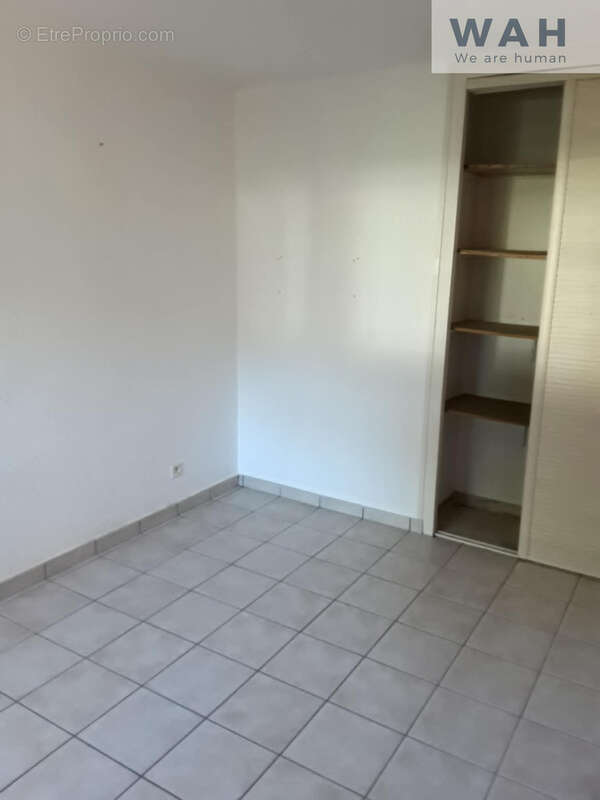 Appartement 3 pieces 46 m2 avec loggia et parking 30240 le grau du roi - photo 10