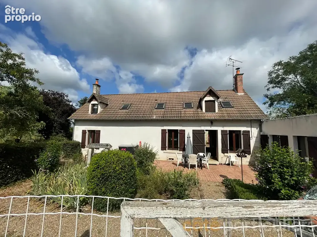 Maison  5 mn de LIGNIERES  avec piscine et terrain - photo 2