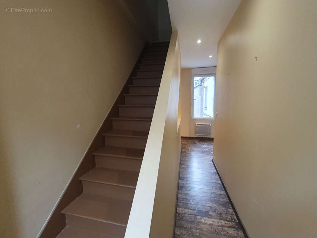 Maison à SAINT-QUENTIN