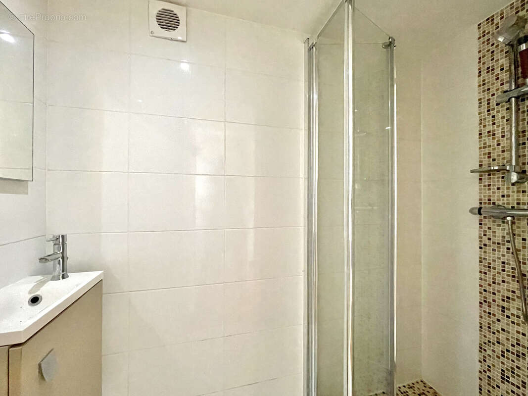 RANVILLE   Maison familiale de 168 m2 avec 5 chambres   Un fort potentiel dans un environnement privilégié - photo 19
