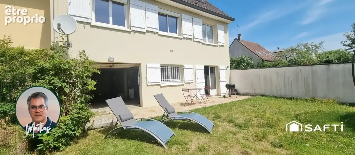 Photo 1 - Maison à BURES-SUR-YVETTE