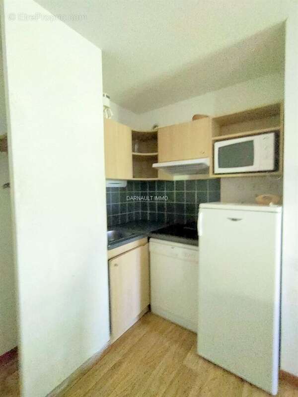 Apt t3 45m2 meuble avec balcon et parking - centre-ville luchon - photo 4