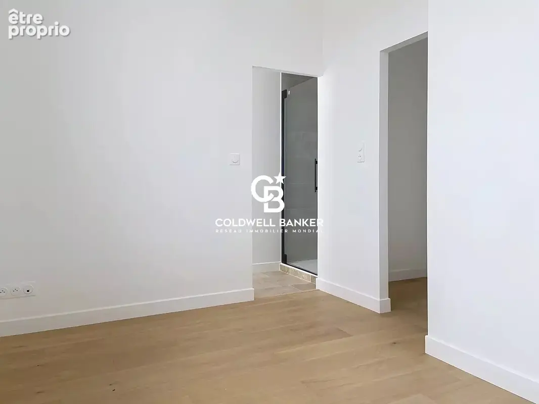 Fétilly – Maison entièrement rénovée & climatisée, le confort moderne à deux pas du centre - photo 9