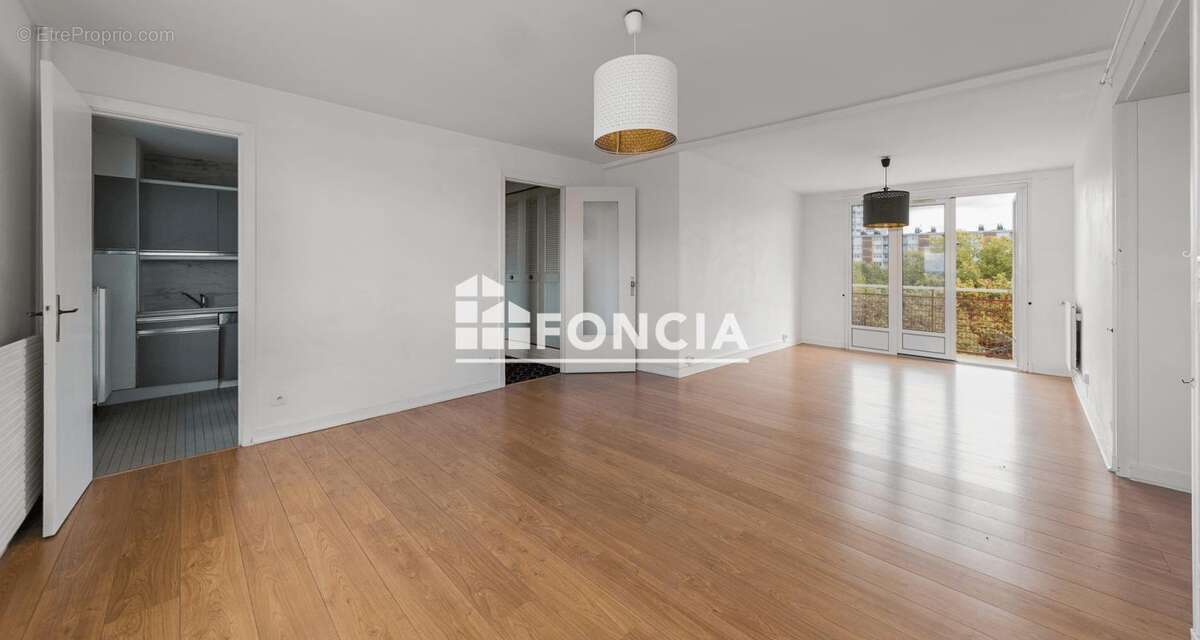 Appartement à SOTTEVILLE-LES-ROUEN