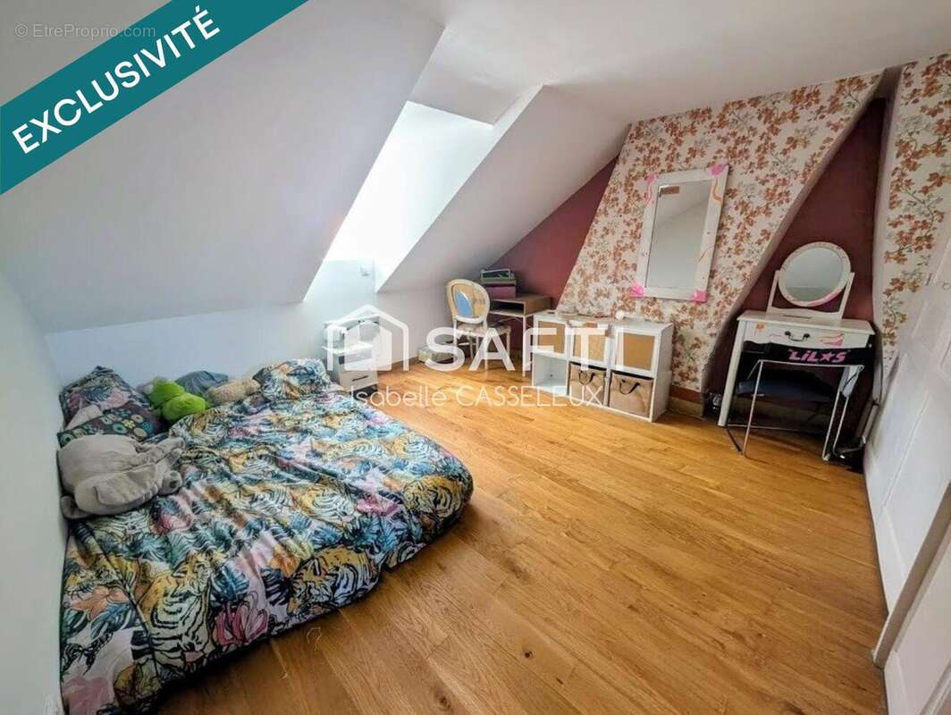 Maison 77 m² à Saint-Quentin  - photo 6