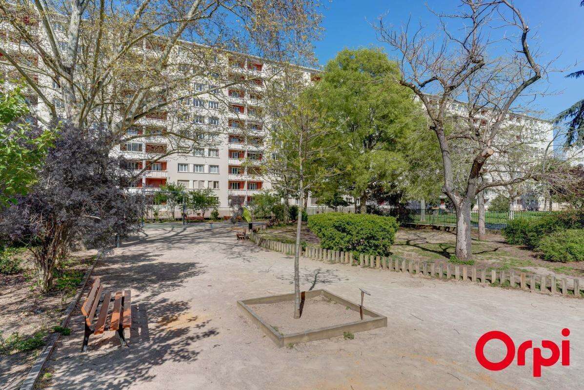 Appartement à VILLEURBANNE