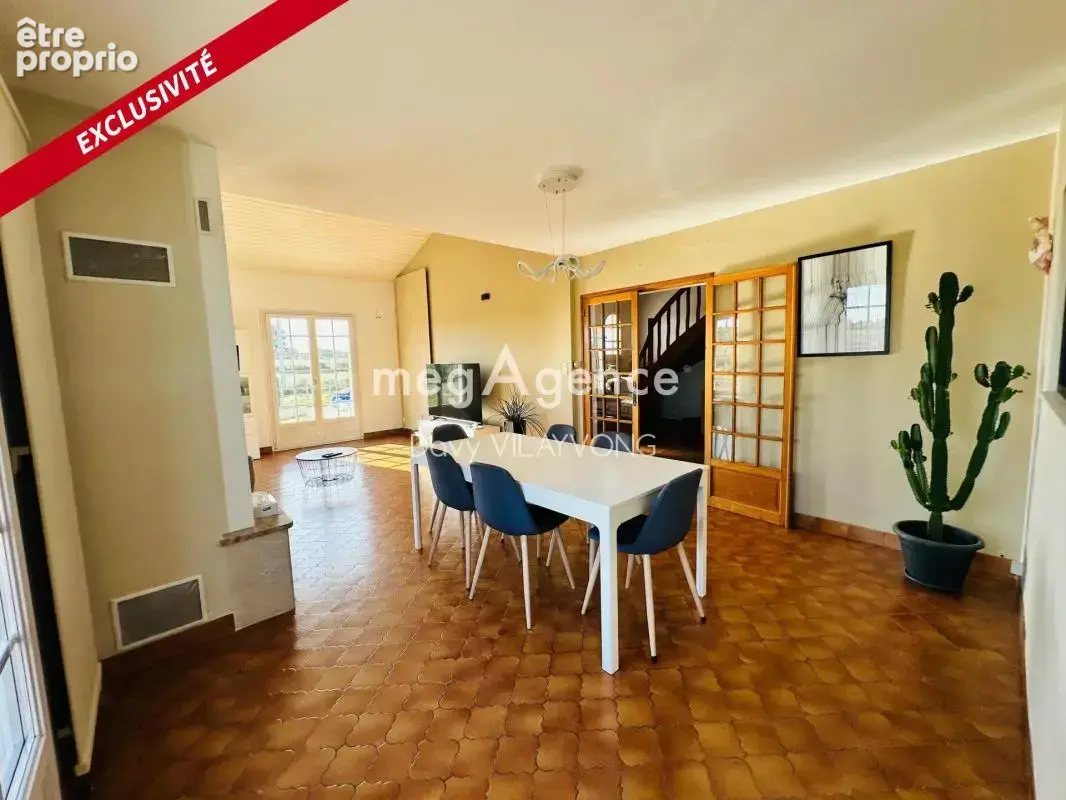 Maison 6 pièces 179 m² à vendre à Yzernay (49360) - photo 3