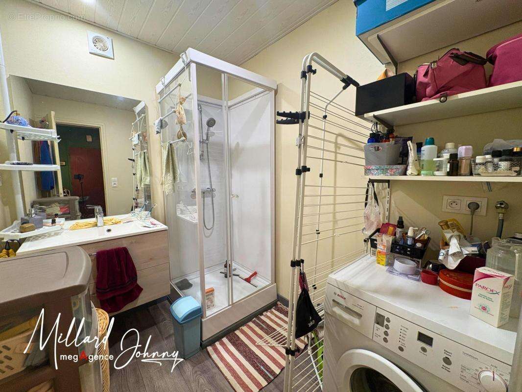 Appartement à MONTCEAU-LES-MINES