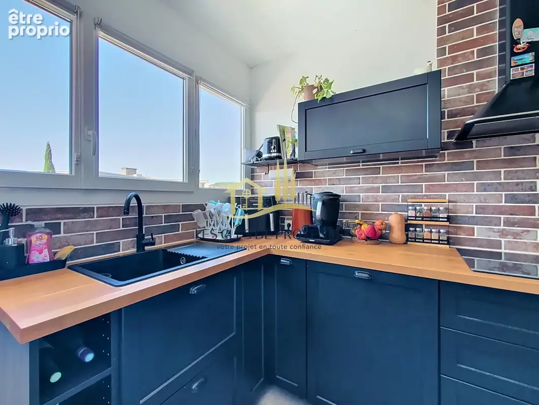 Appartement T3/4 avec balcon terrasse dans le centre de Rognac - photo 9