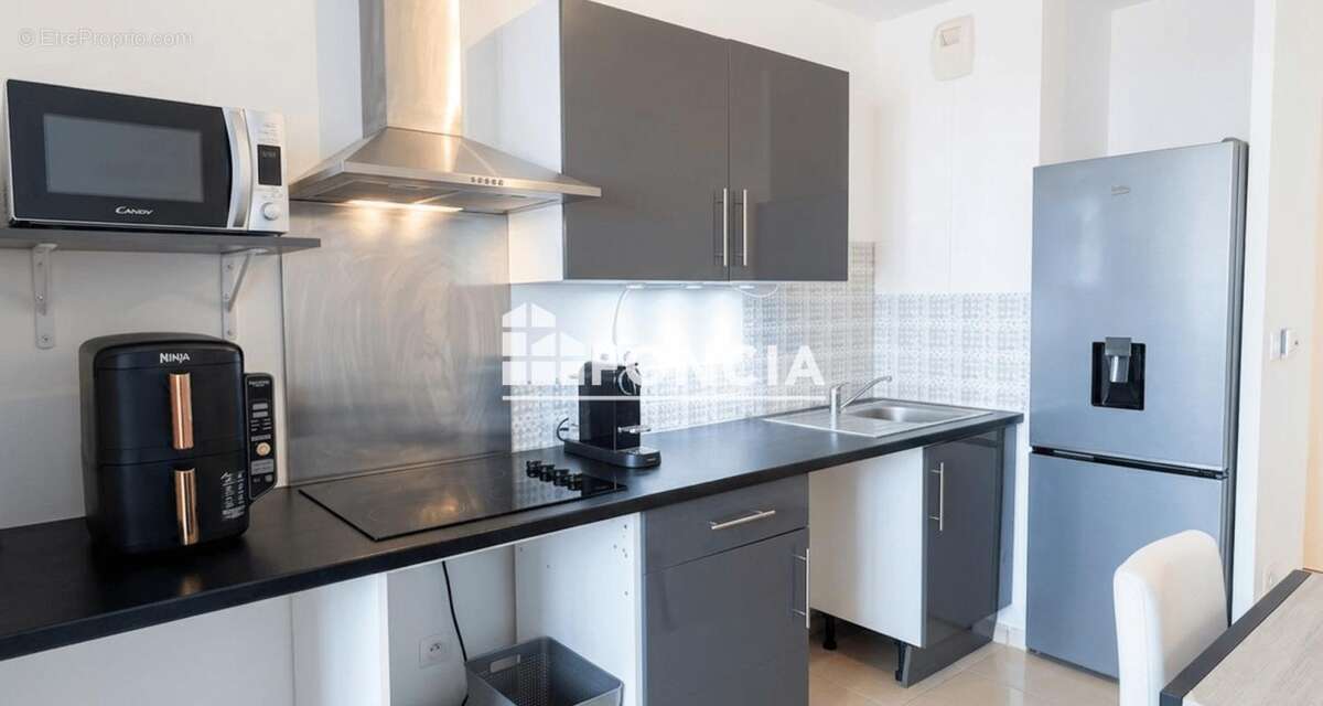 Appartement à MARSEILLE-2E