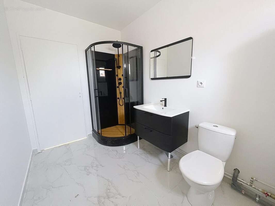 Photo 5 - Maison à SAINT-SEROTIN