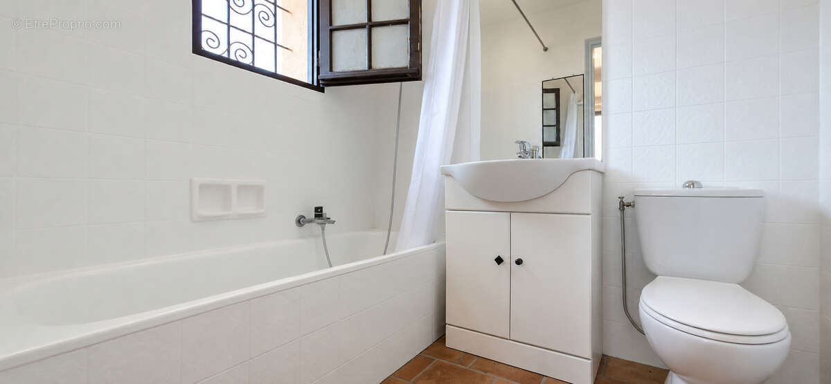 Maison 170m² à saint-laurent-du-var - photo 8