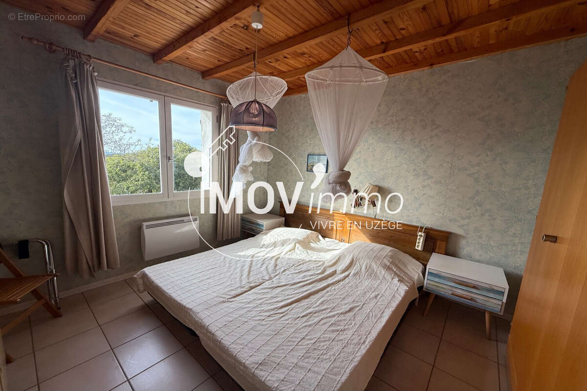 Maison 132 m² à Uzes  - photo 9
