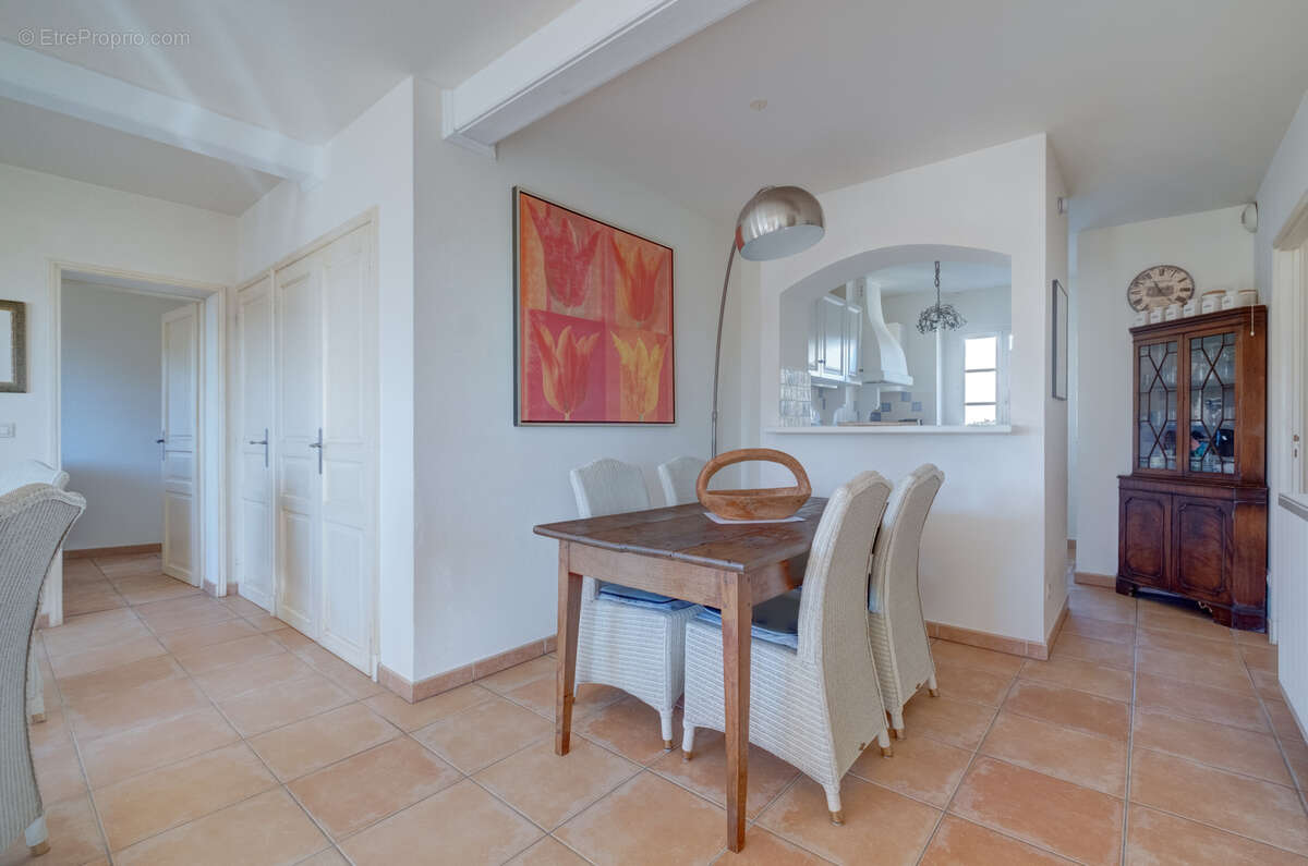 Appartement à LA MOTTE