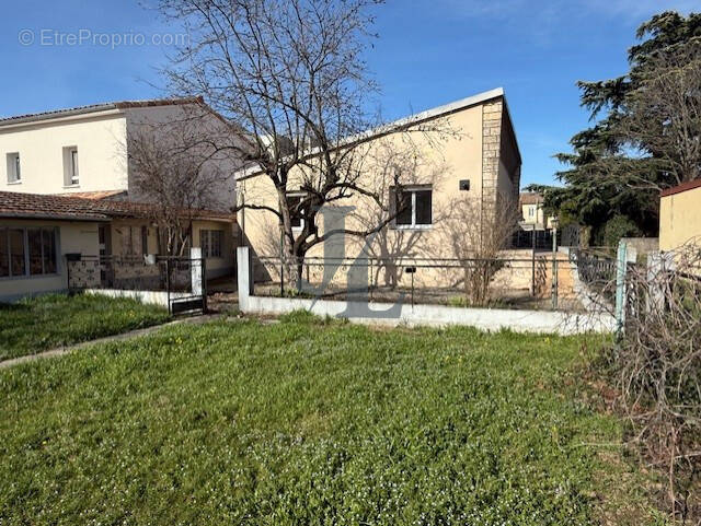 Maison à PORTES-LES-VALENCE