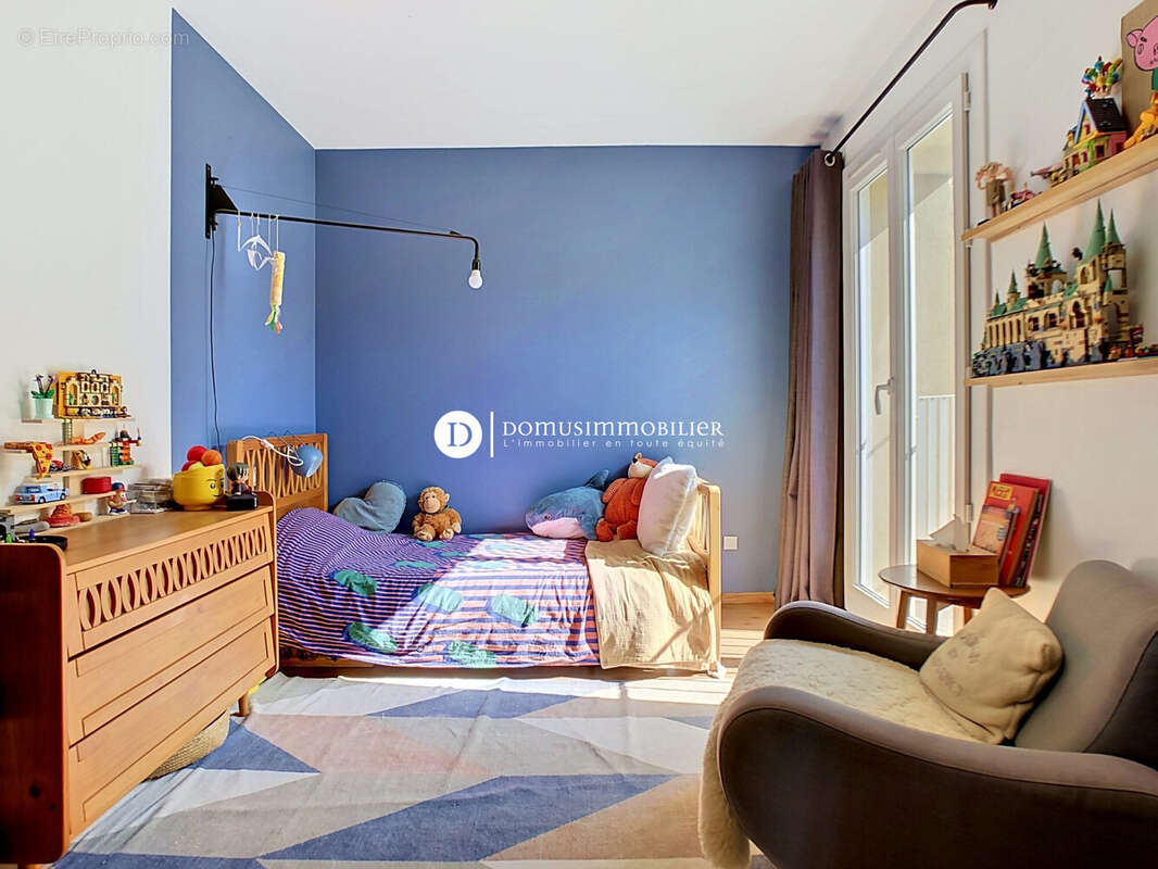 Appartement à CHATEAUNEUF-DE-GADAGNE