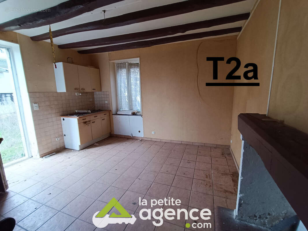 Appartement à SANCERGUES