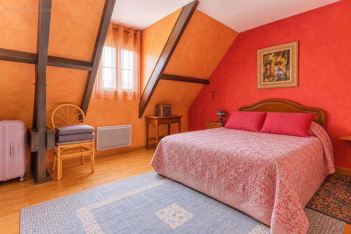 Maison à MEZY-SUR-SEINE