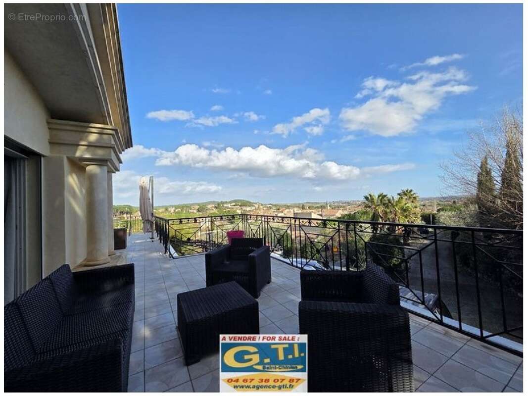 Maison 213 m² à Creissan  - photo 3