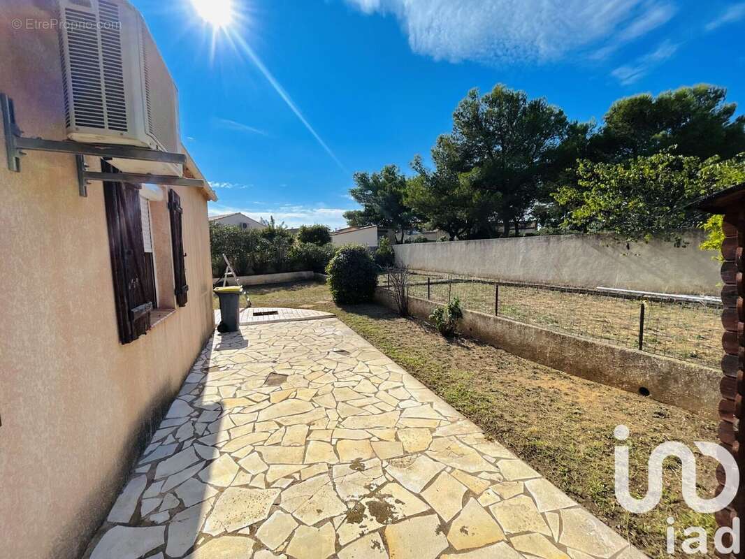 Maison 78 m² à Saint-Thibery  - photo 5