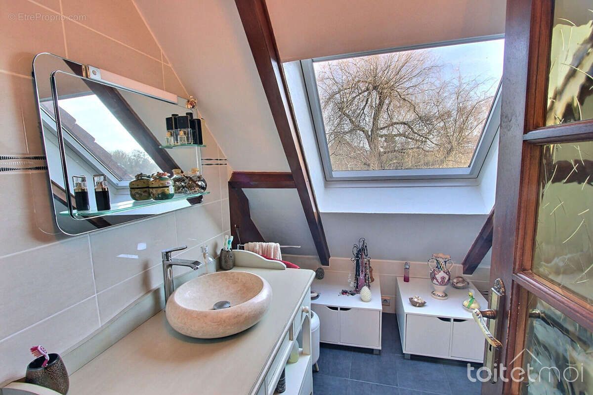 Maison à SAINT-FORGET