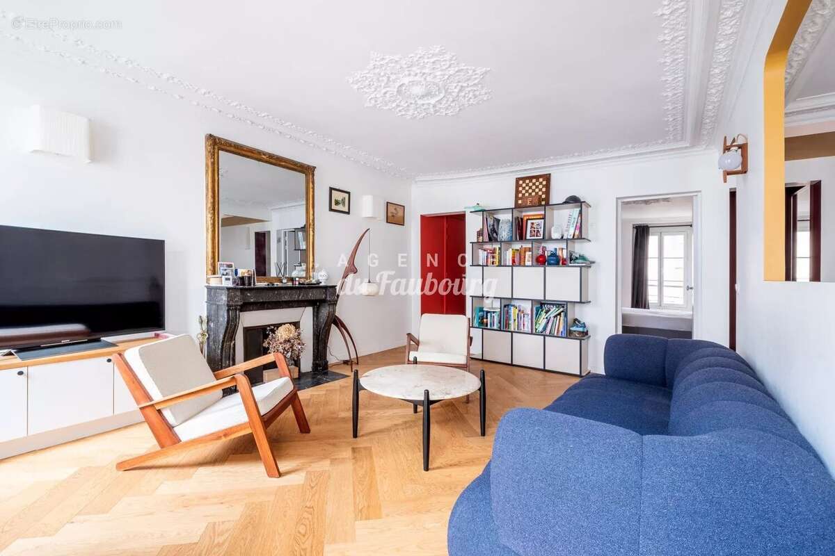 Appartement à PARIS-10E