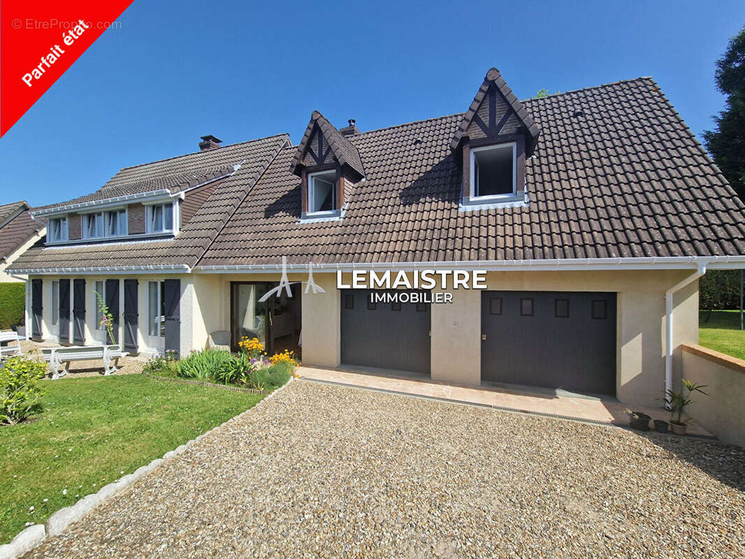 Maison - 10 minutes St-Romain  - 153 m² - 3 chambres - 3 garages - photo 2