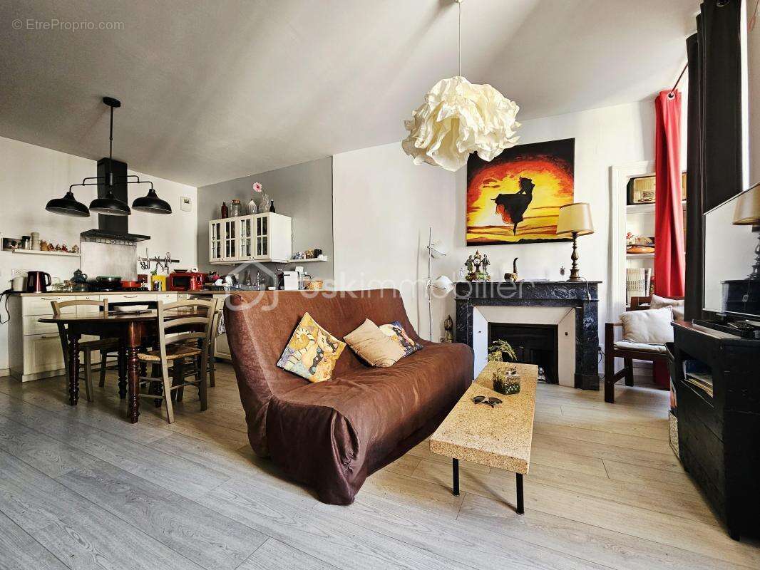 Appartement T3 rénové en centre-ville de Clermont-Ferrand - photo 9