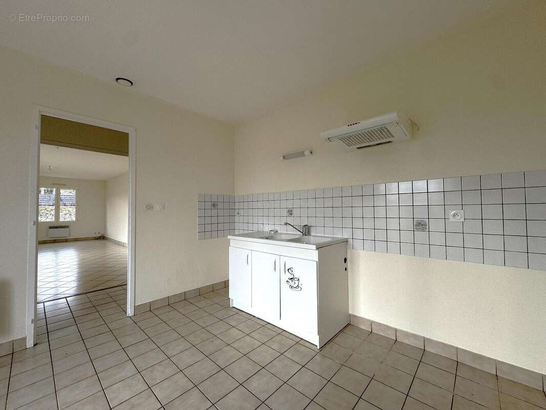   - Maison à SAINTE-VERGE