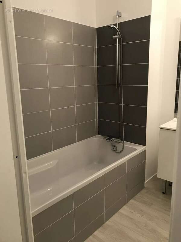 Appartement à SAINT-DENIS