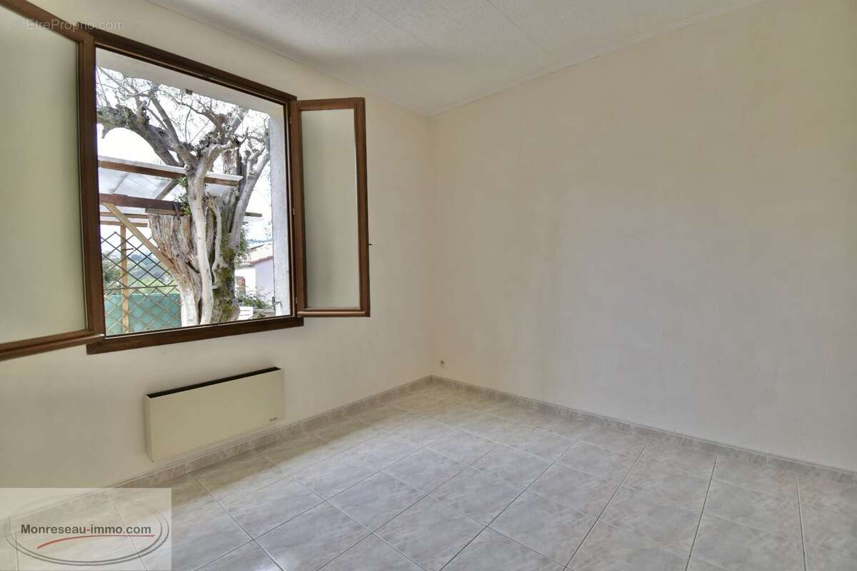 Maison à LE CANNET