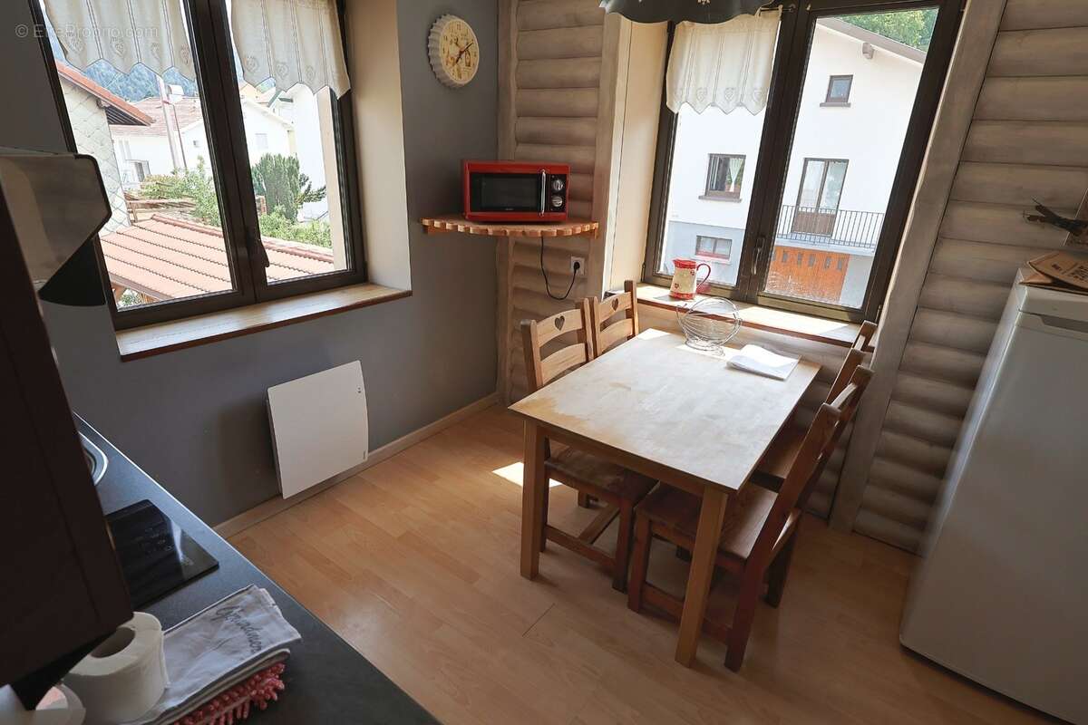 Appartement à vendre 3 pièces GERARDMER avec balcon et parking couvert(88) - photo 3