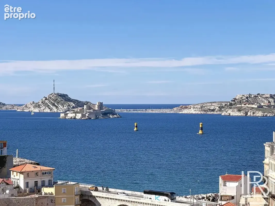 À vendre - 3 pièces 92 m² avec terrasse et vue mer panoramique - Marseille 7ᵉ - photo 17