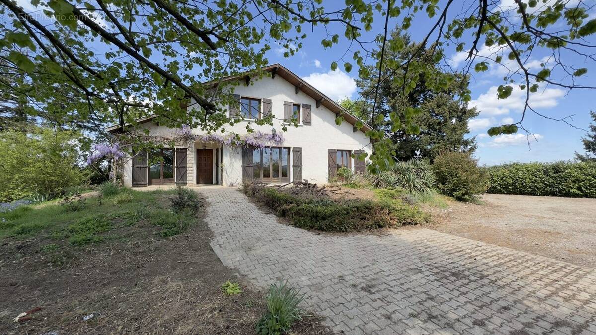 Maison à SARDIEU