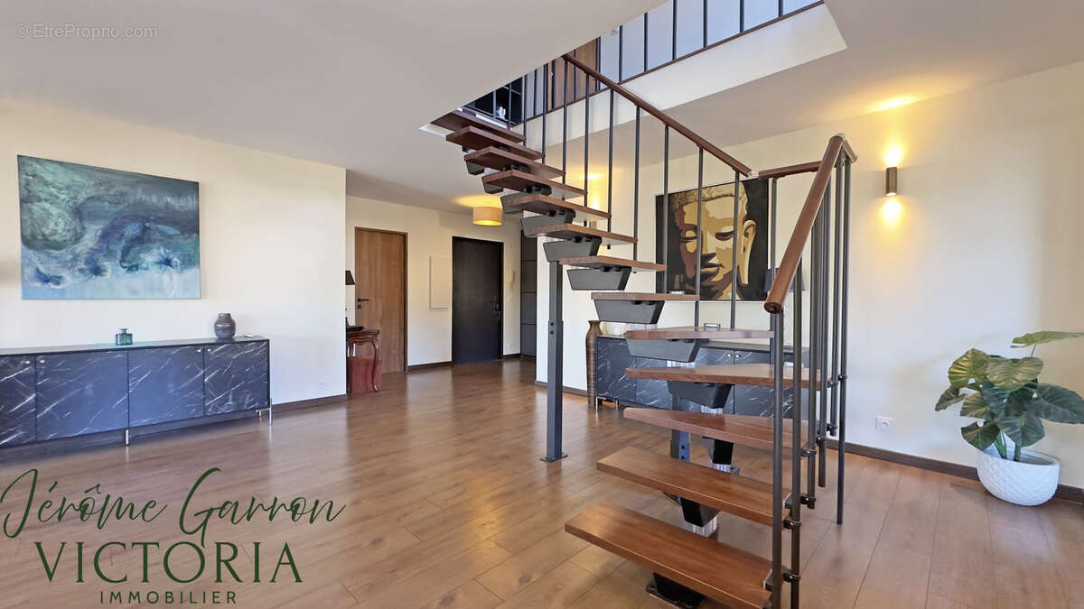 Appartement à LE CANNET