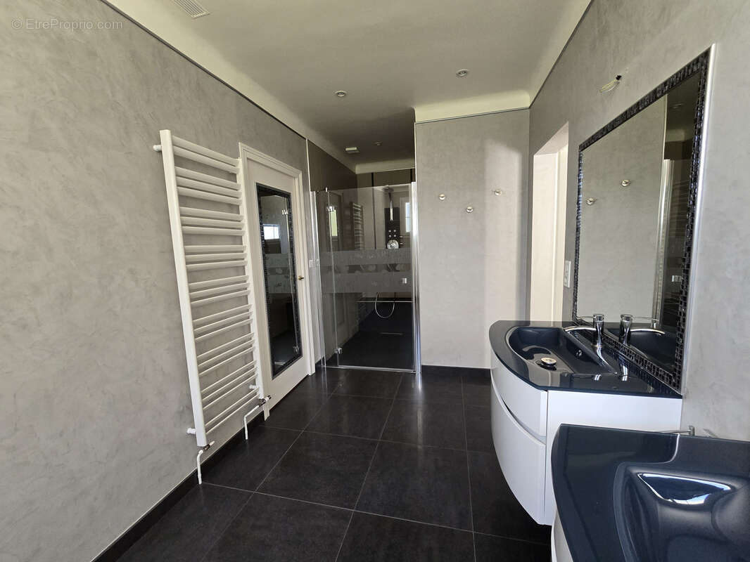 Maison à LE BOUPERE