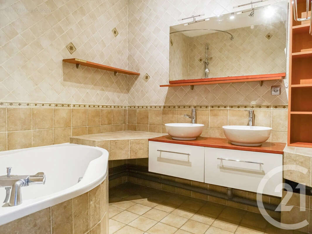 Appartement à LYON-3E