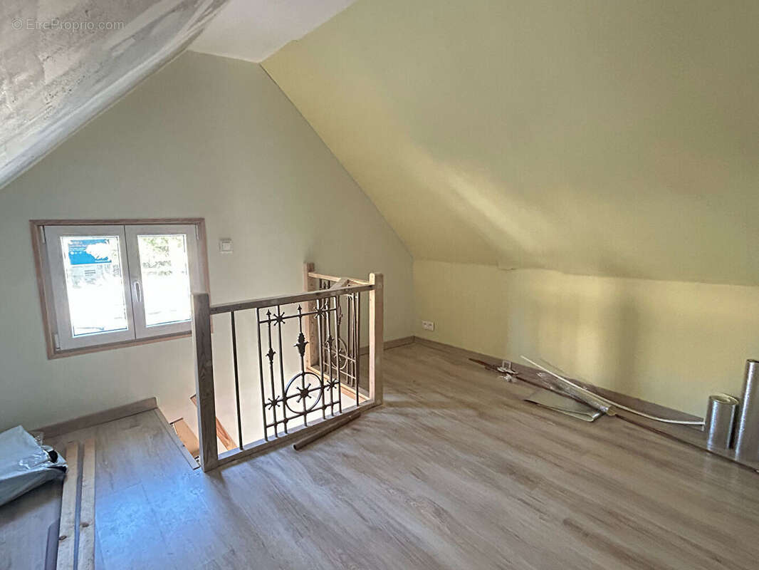 Maison à SAINT-QUENTIN