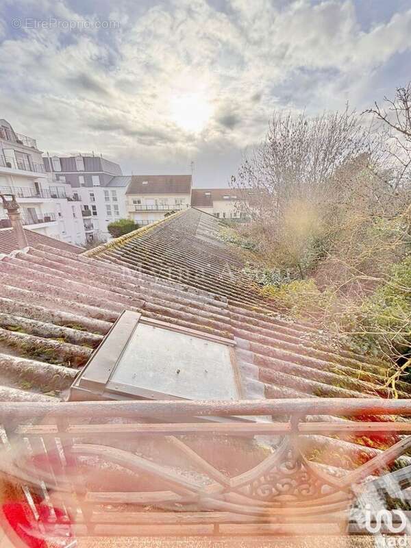 Photo 2 - Commerce à SAVIGNY-SUR-ORGE