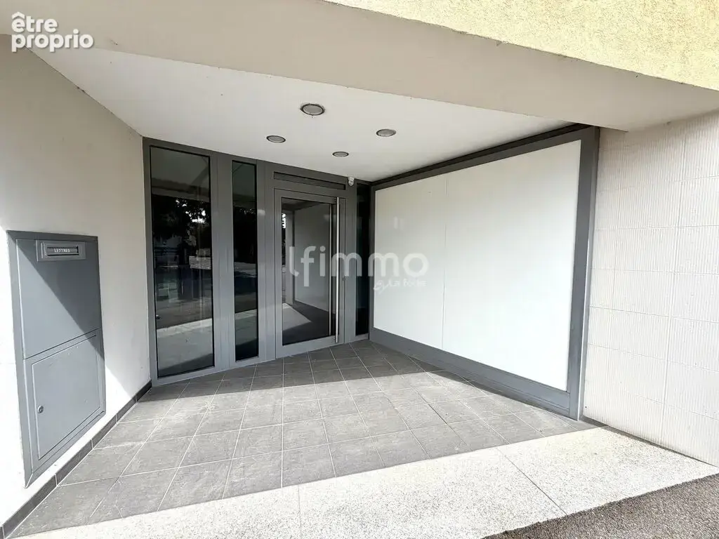 Maison 258 m² duplex, local pro, grange, terrain constructible - photo 2