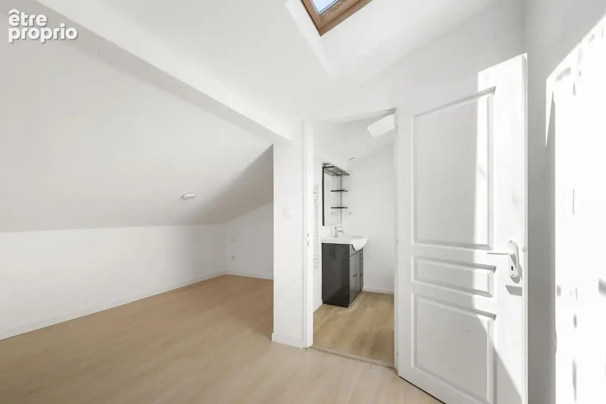 Talence Médoquine-Roustaing Maison 10 chambres et 3 studios Spécial IDÉAL INVESTISSEUR - photo 13