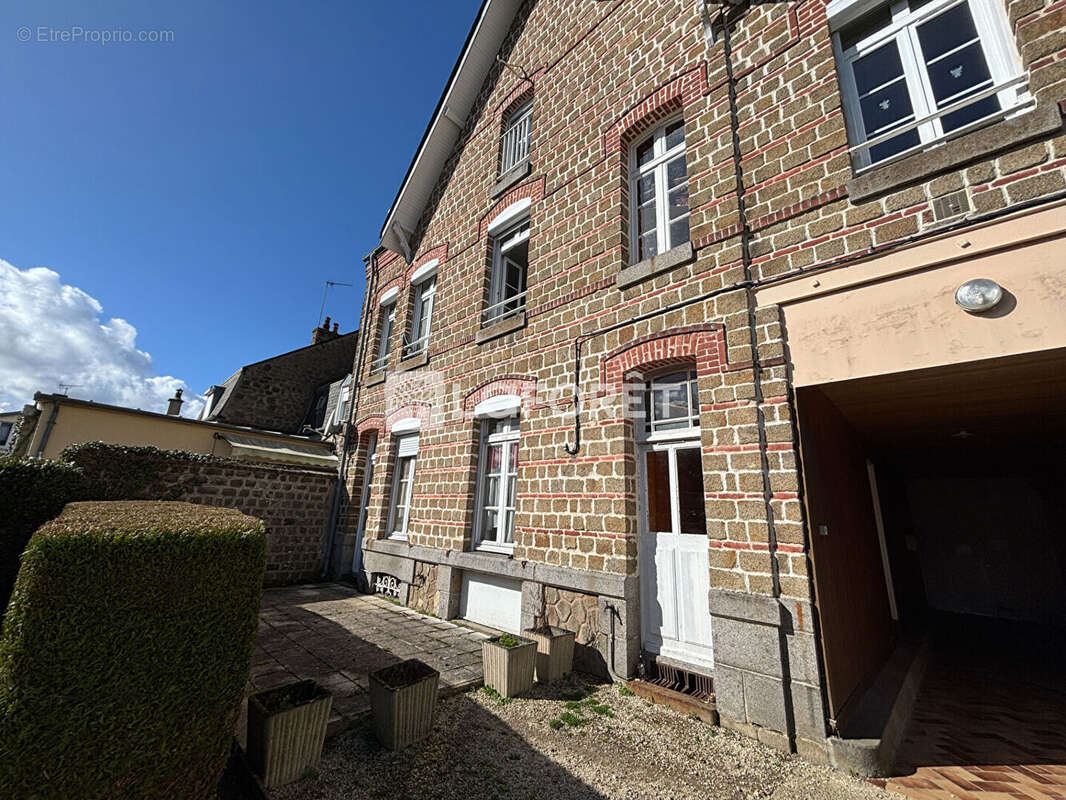 Appartement à FLERS