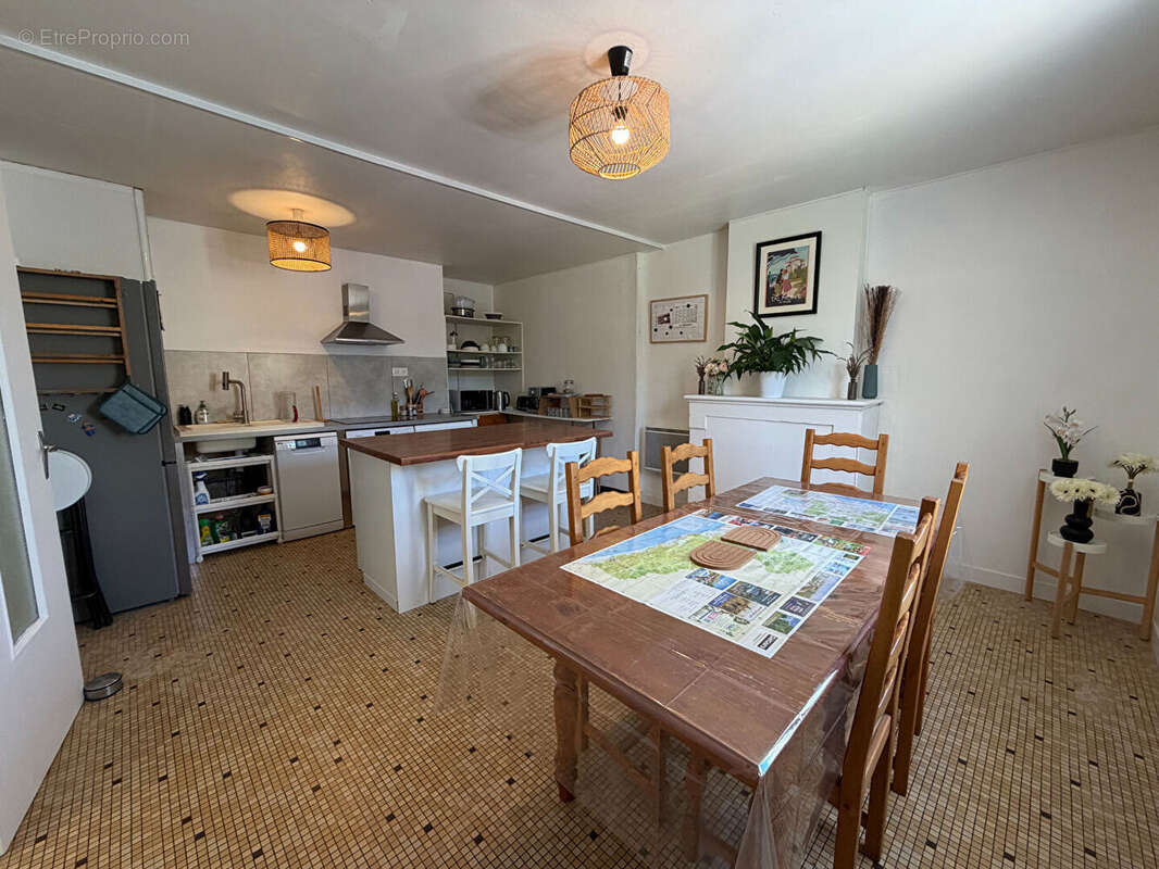 Appartement 80 m² à Royan  - photo 8