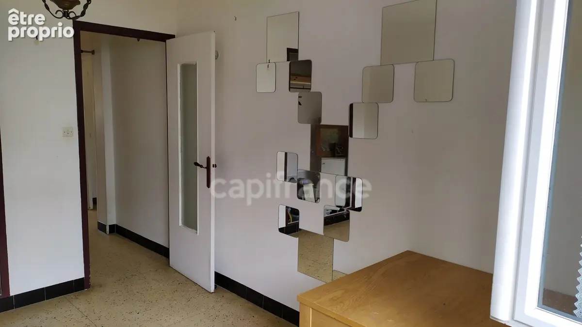 Dpt Bouches du Rhône (13), à vendre MARSEILLE 3EME ARRONDISSEMENT appartement T3 de 54,36 m² - photo 9