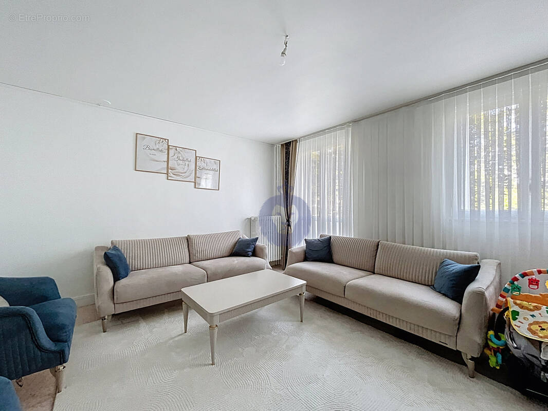 Appartement à MELUN