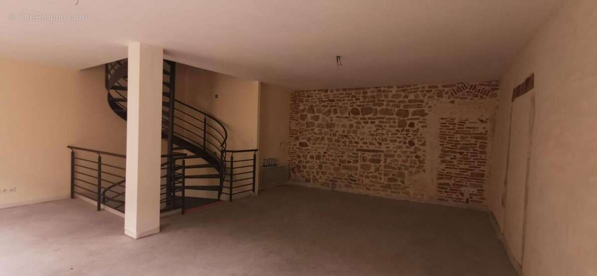 Maison à LES CABANNES