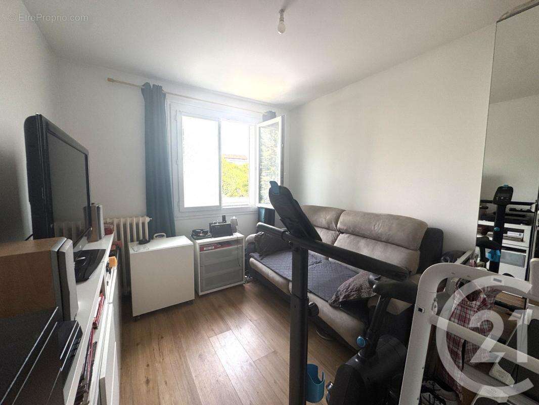 Appartement à FONTENAY-SOUS-BOIS